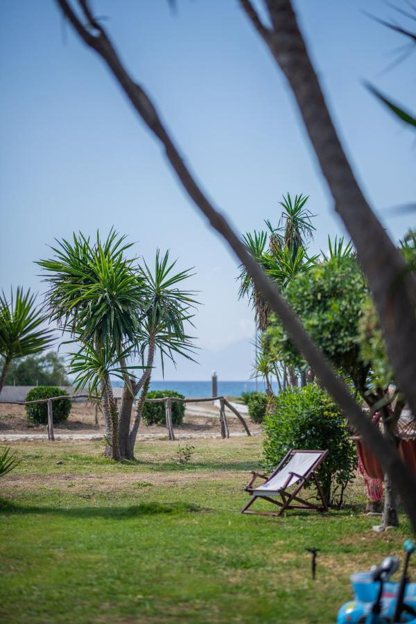 Lazaris Apartments Almiros Beach ภายนอก รูปภาพ
